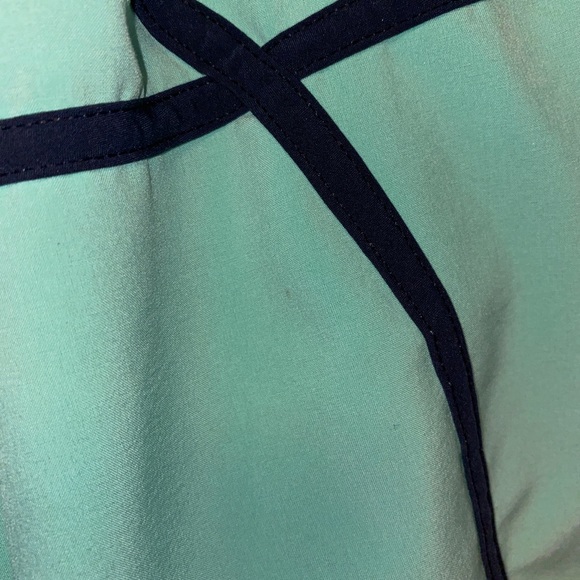 🍋 Lululemon Rare Tracker Shorts Size 6 Green/Blue - Picture 7 of 8